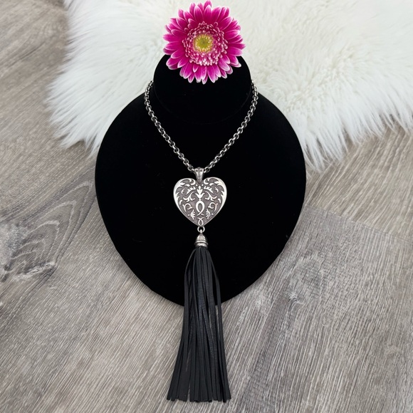 🖤❤️BRIGHTON Retired Cordoba Long Tassel Adjustable Necklace - Picture 4 of 7